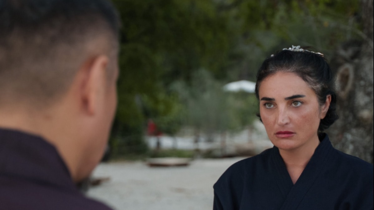 Tarihte ilkmiş: Oyunculuğa ara verip samuray oldu