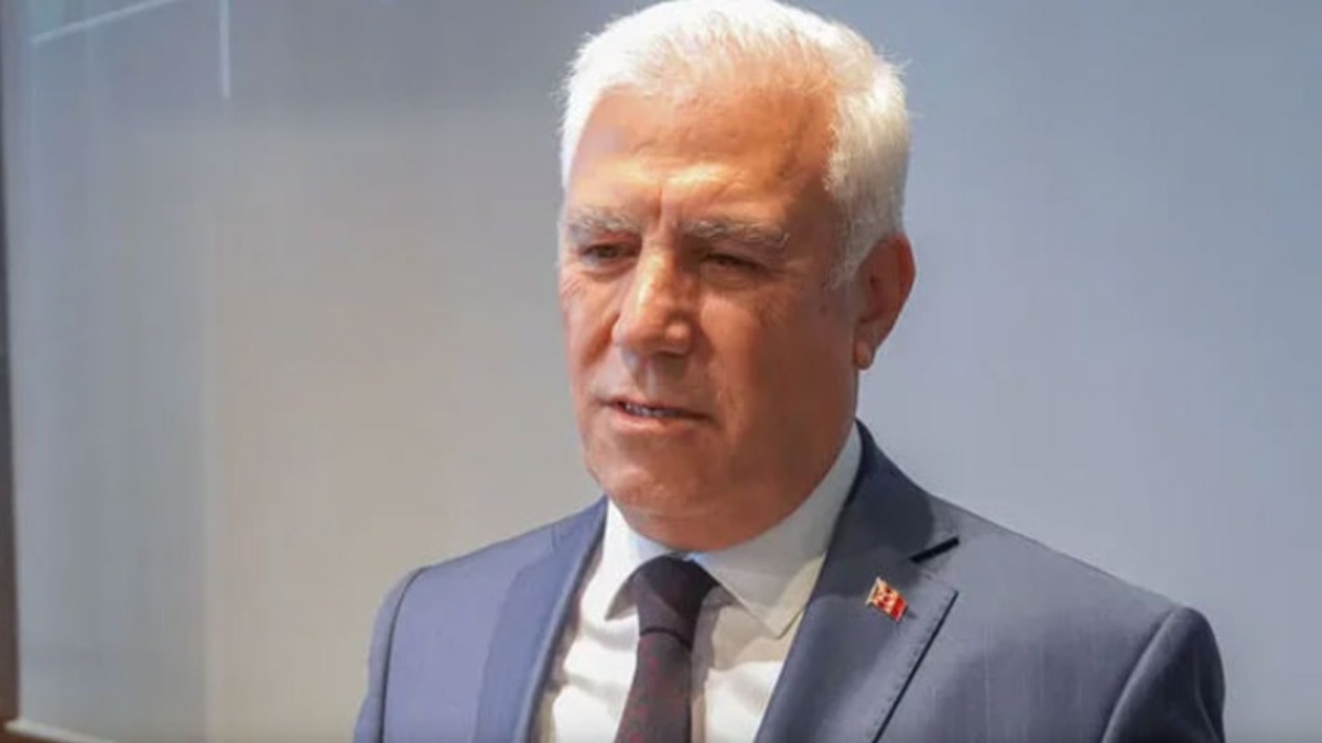 Mustafa Bozbey CHP’den istifa etti