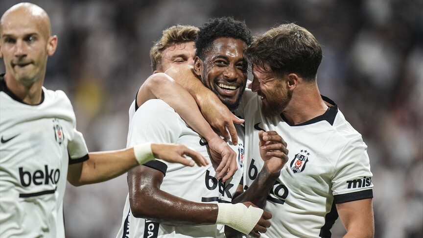 Beşiktaş gümbür gümbür geliyor, göz dolduruyor