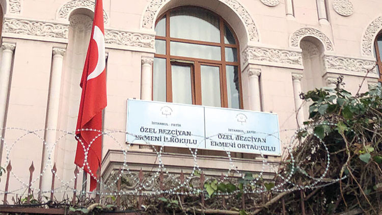 Yalanlandı: Ermeni okullarına misafir öğrenci yasağı yok