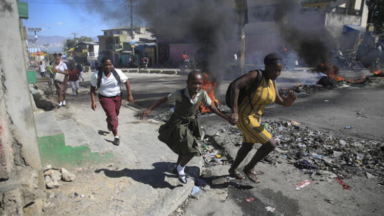 Haiti'de çete savaşlarında 43 kişi hayatını kaybetti