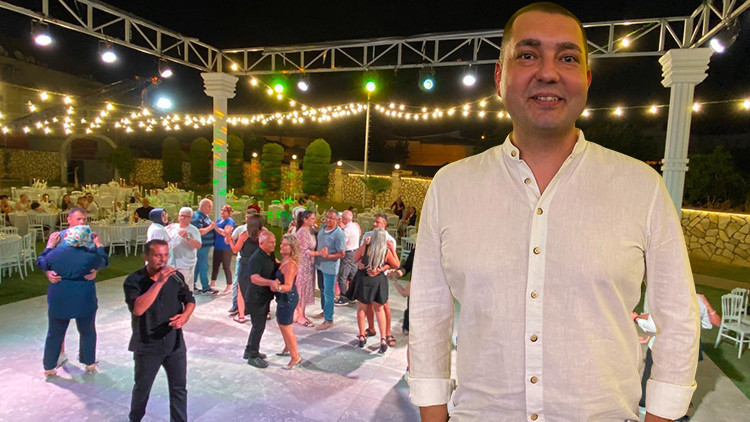 Salon parası yanmasın diye: Nikaha bir gün kala evlenmekten vazgeçti, ‘gelinsiz’ düğün yaptı