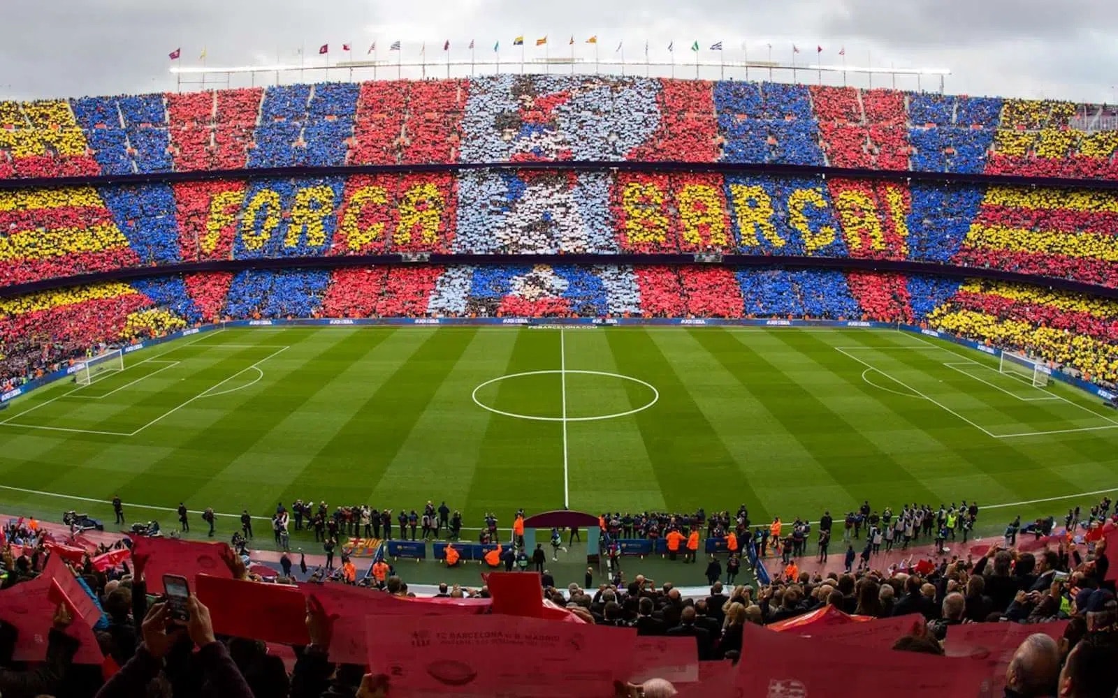 Barcelona kamp için KKTC’yi seçti, Rumlar apar topar harekete geçti