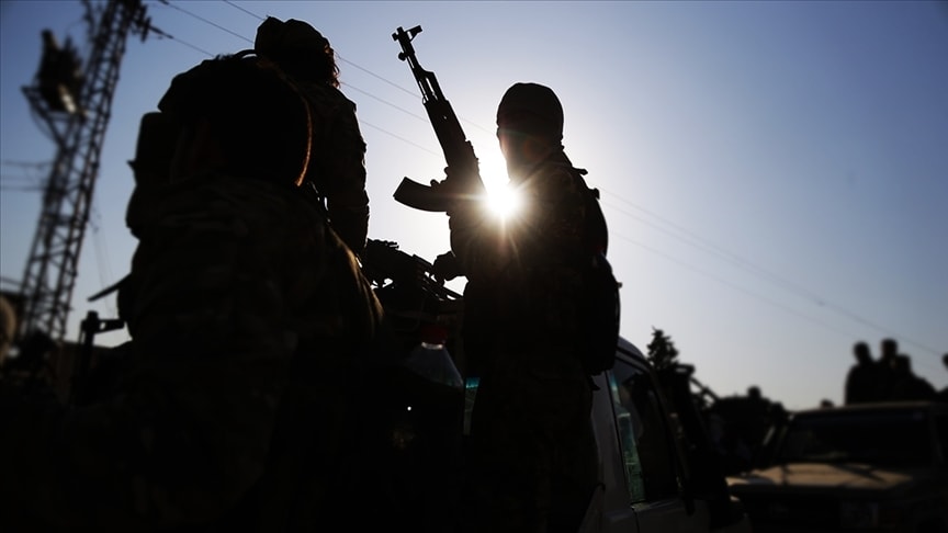 Tarihi bir gün: Suriye’de YPG kendini feshetti