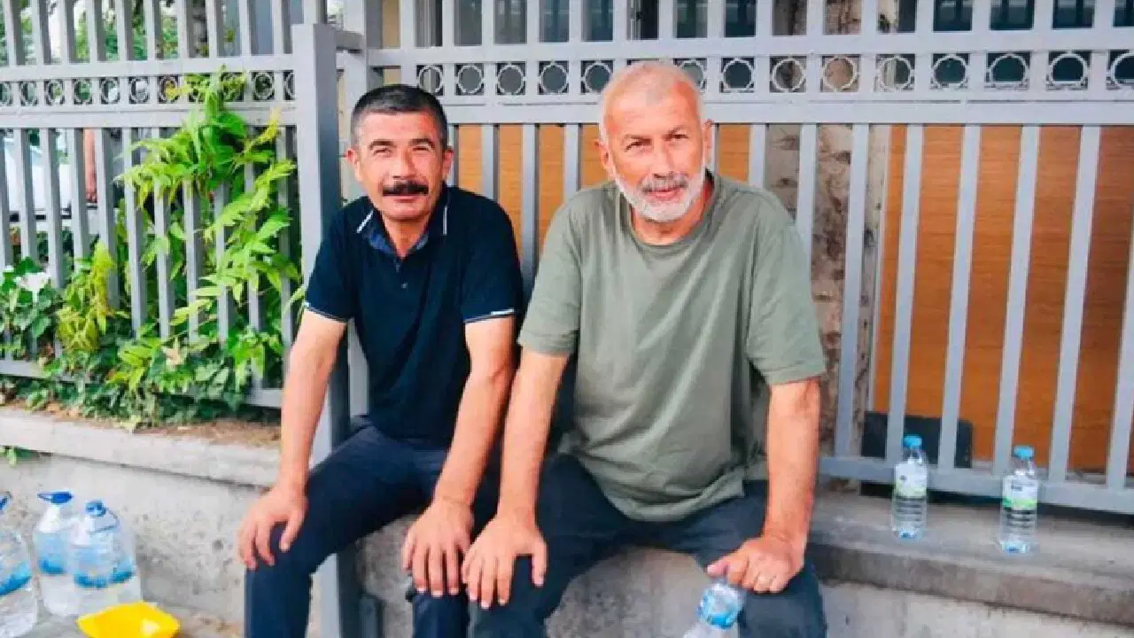 İki sendikacı tutuklandı