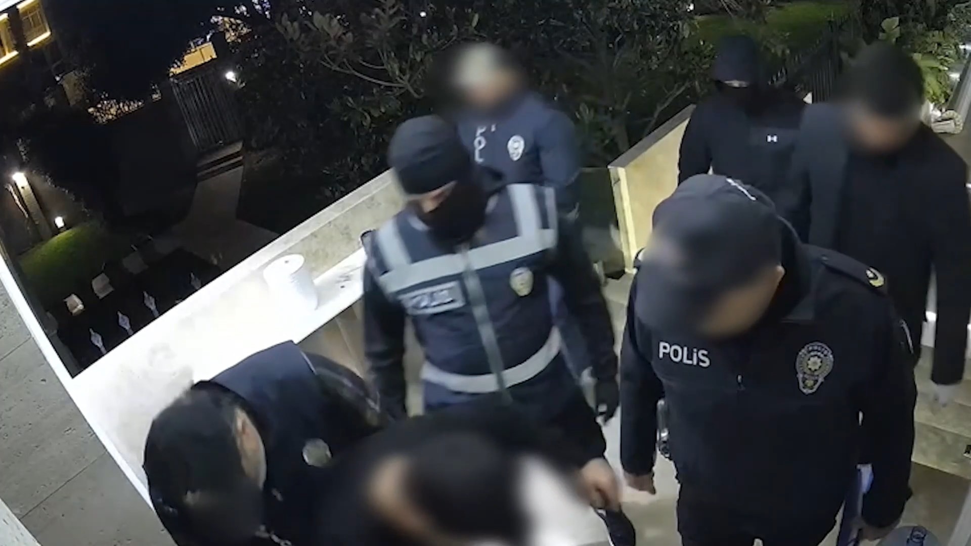 Sahte Polis Baskını: 4 Milyon Dolar Değerindeki Kripto Varlık Çalındı