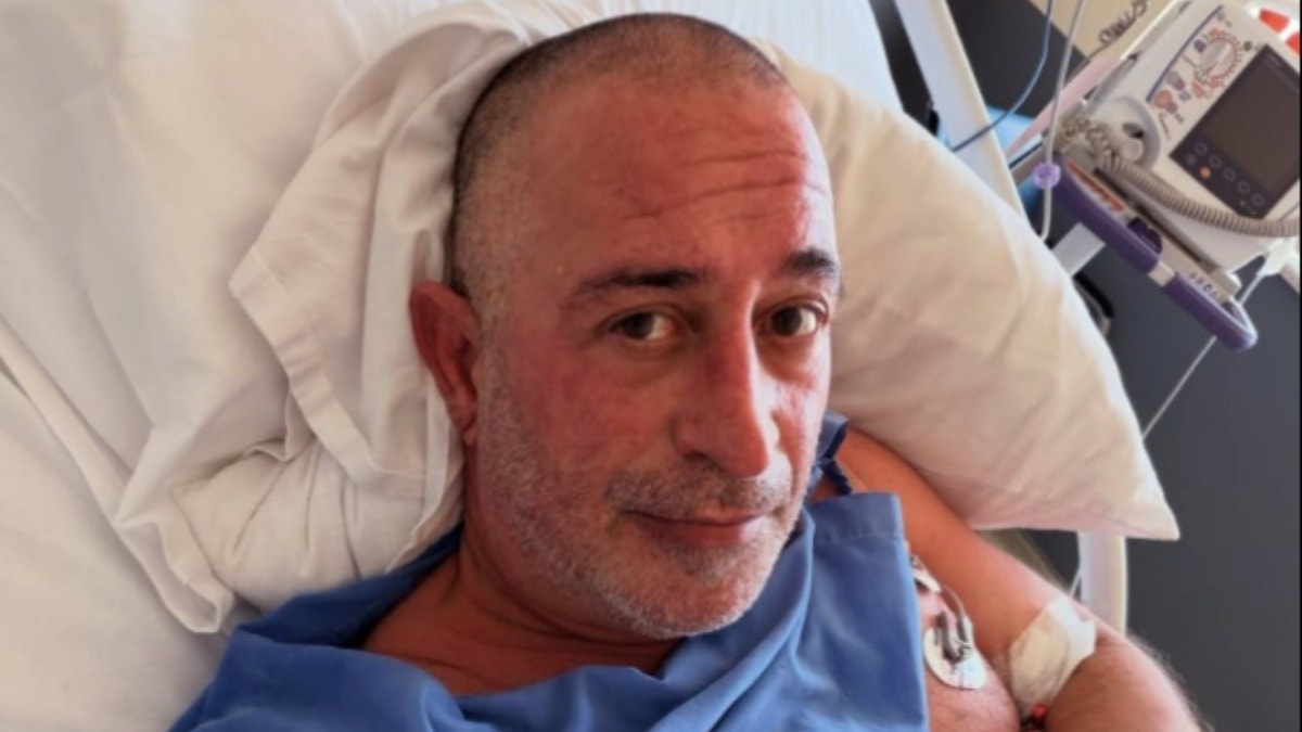Ölümden dönen Cem Yılmaz’dan mesaj var: ‘Ağrım var yatayım, desem hala yatıyor olurdum’