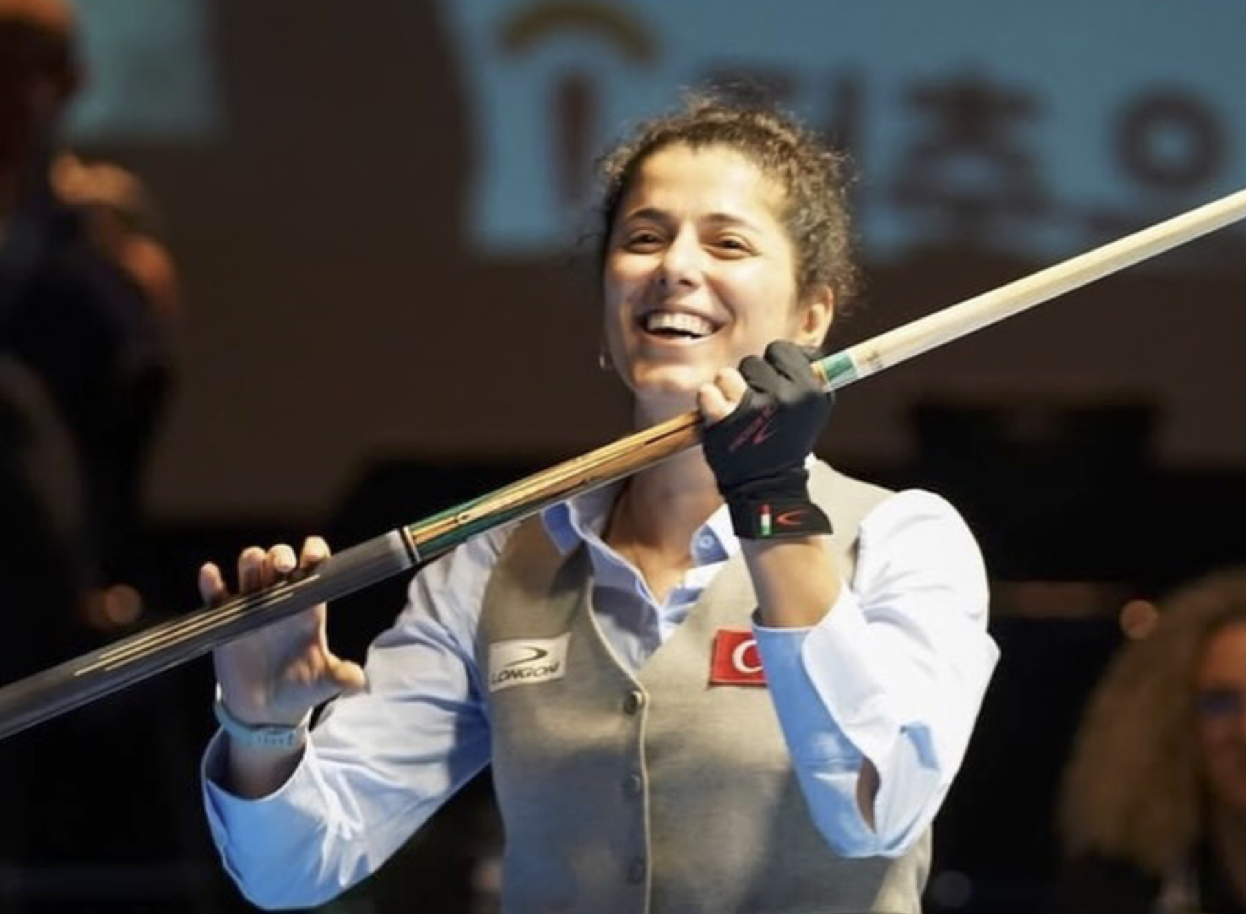 Güzin Müjde Karakaşlı: Kadın Sporcuların Türkiye'deki Başarısı