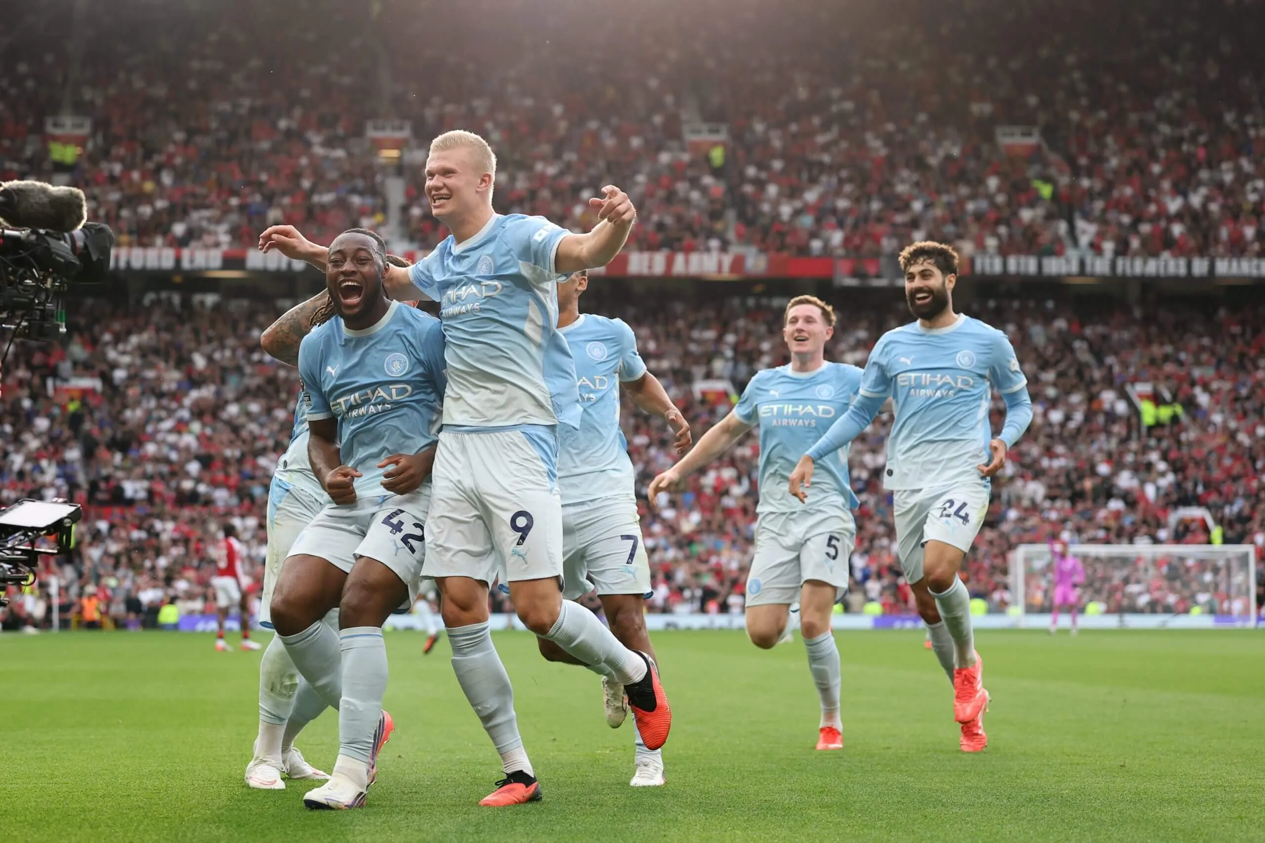 Manchester City Finansal Düzenlemeleri İhlal Etti, Cezalar Belli Olmadı