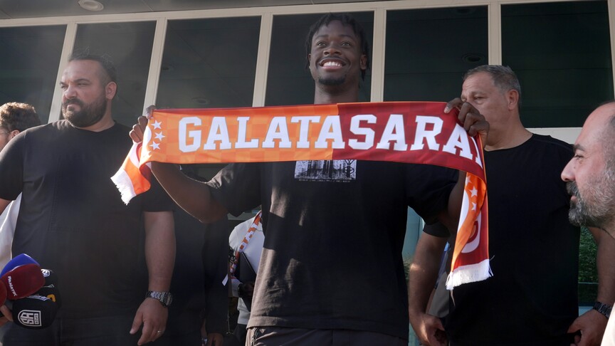 Galatasaray’a bir transfer daha