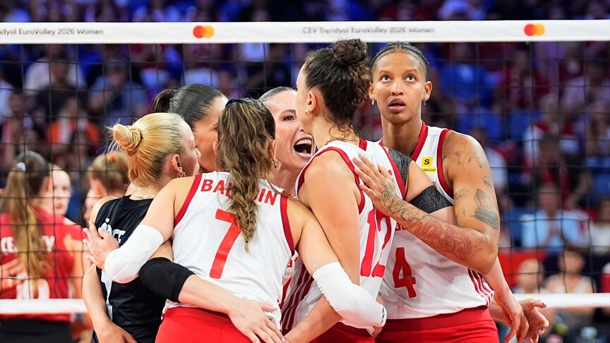Sultanlar’a rakip dayanmıyor: Almanya’yı yenip yarı finale çıktılar
