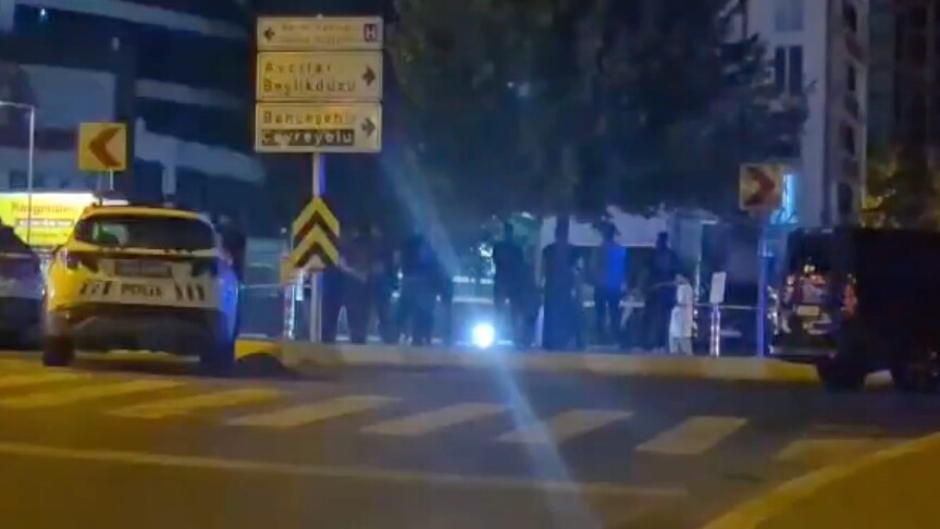 Polis şehit oldu: Trafik kontrolünde silahlı saldırıya uğradı