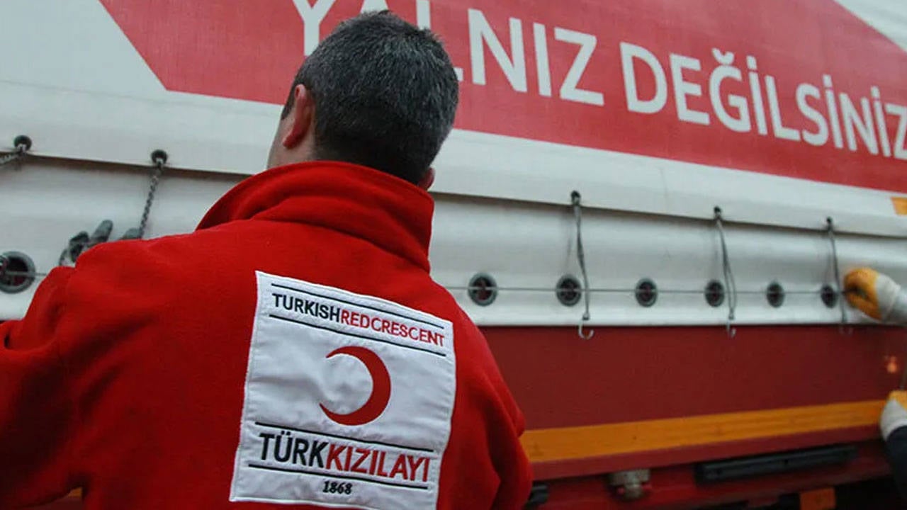 Kızılay zeytinlikleri satışa çıkardı: Ayvalık şube yönetimi istifa etti