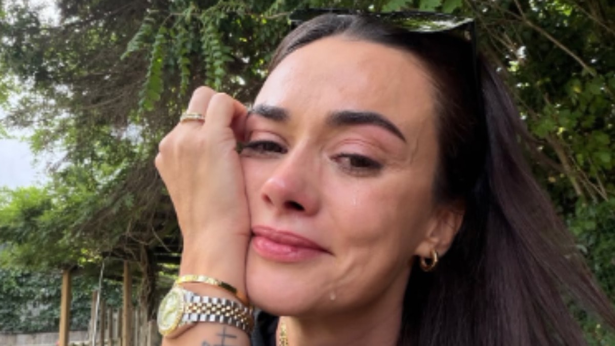 Ali okula başladı, annesi Hande Soral’ı da ağlattı