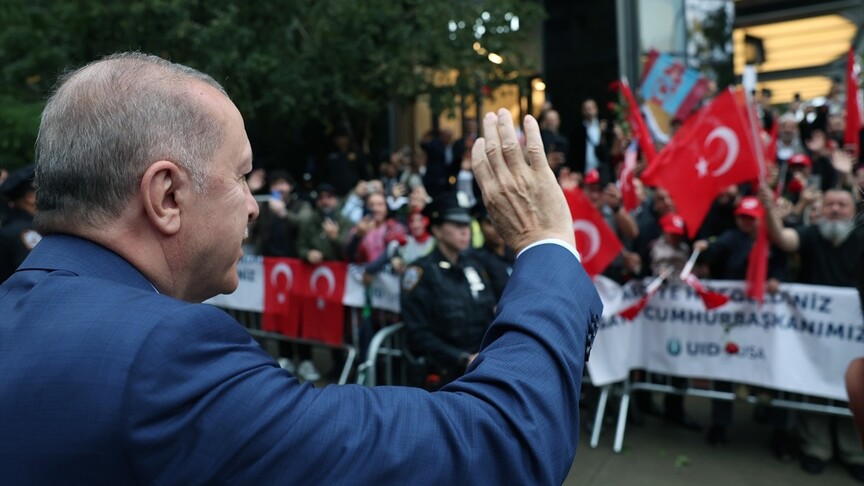 Erdoğan New York’ta sevgi gösterileriyle karşılandı