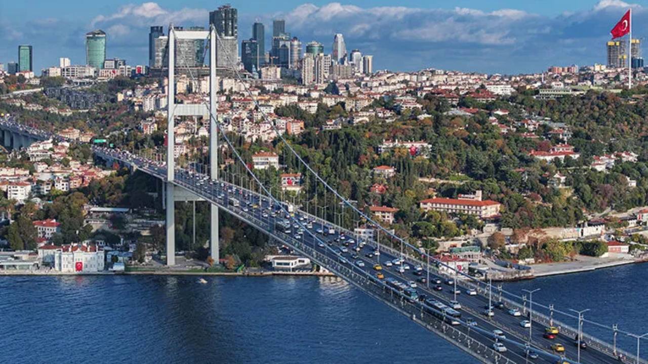 Köprü ve otoyollar özelleştirmesine ilk talip Fransa’dan
