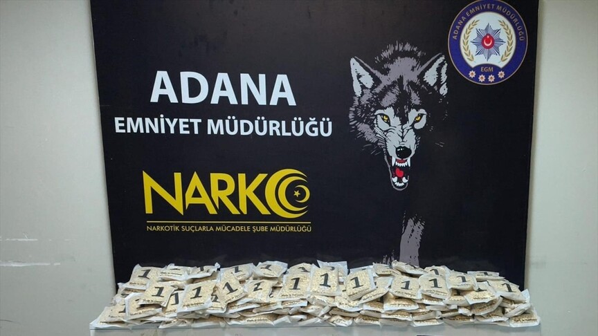 MİT koordinasyonunda operasyon: 375 bin uyuşturucu hap ele geçti