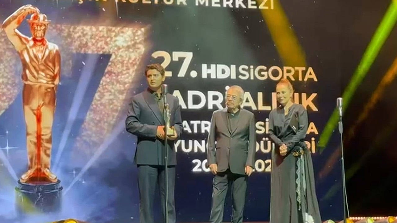 Sadri Alışık ödülleri: Ödülü Deniz Göktaş için aldı