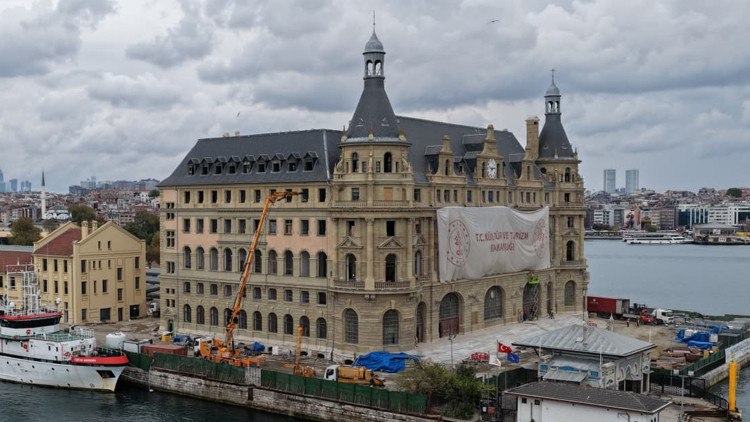 Haydarpaşa’nın temelinde kritik tespit: Ahşap kazıkların yüzde 80’i yok olmuş