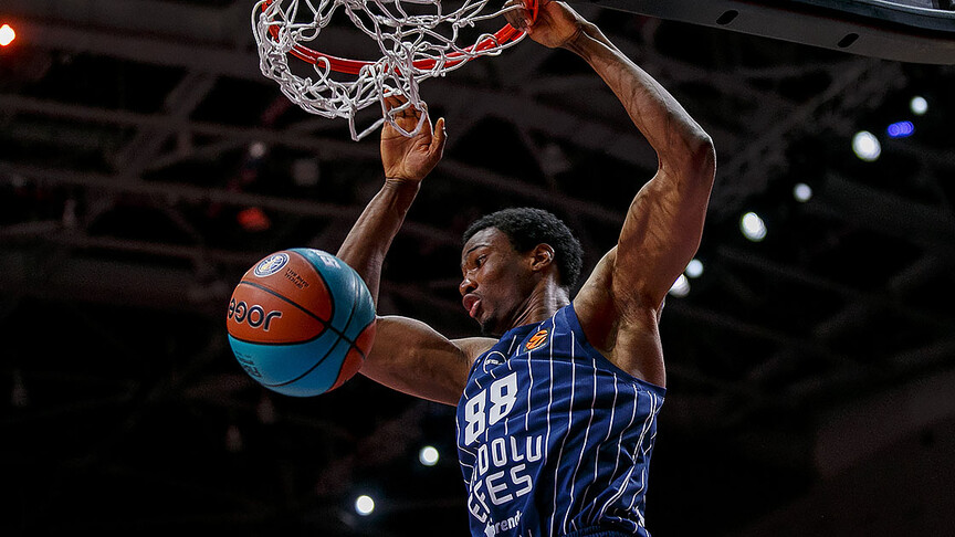 Anadolu Efes yarın Barcelona’ya konuk olacak