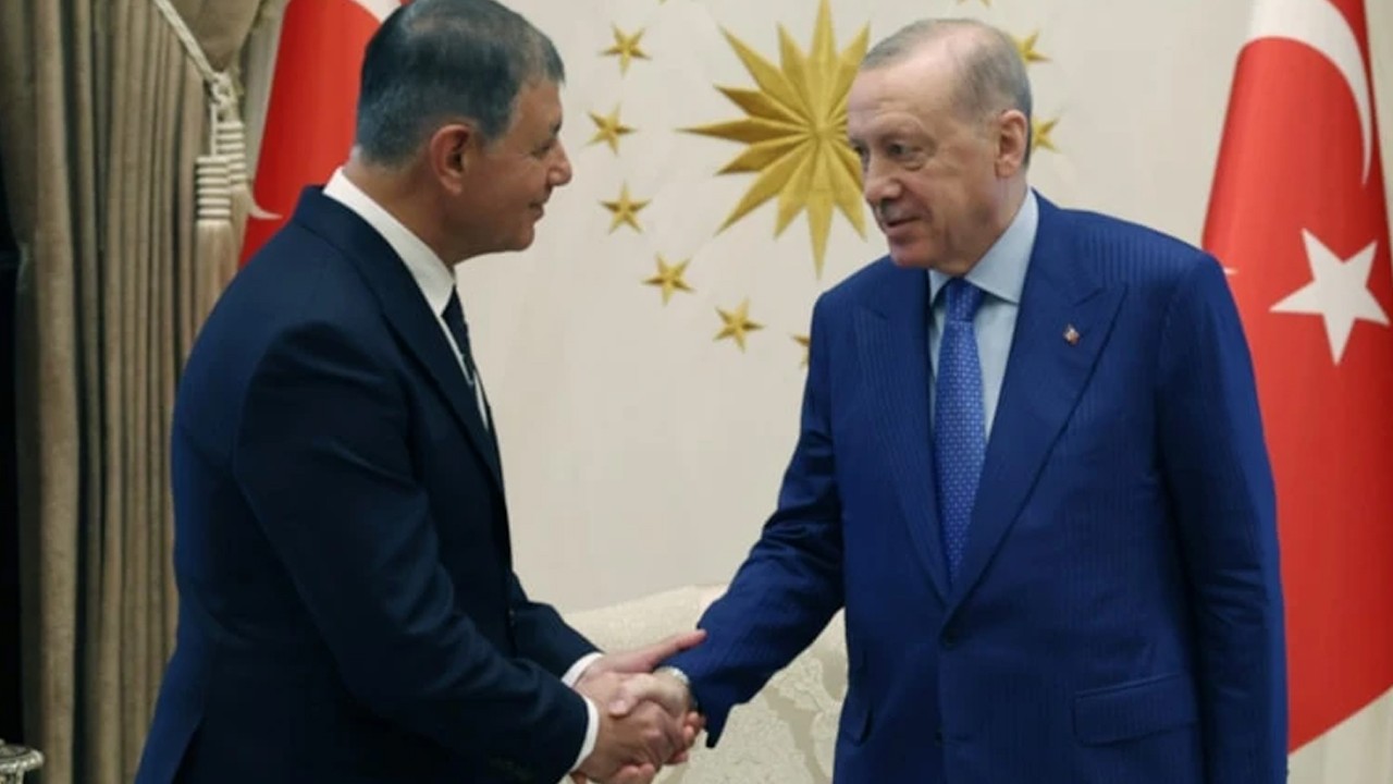 AKP'nin İzmir'deki Belediye Başkanlarına Yönelik Stratejileri ve 2024 Urla Vakası