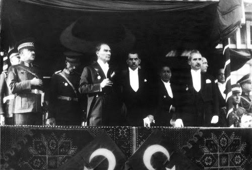 Cumhuriyet'in kuruluşu ve tarihsel temelleri
