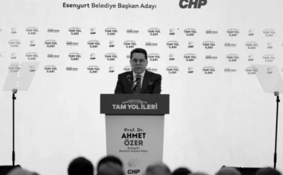 Ahmet Özer Yeni Parti’ye katıldı