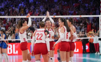Dünya sıralaması yenilendi: Filenin Sultanları zirveye yaklaştı