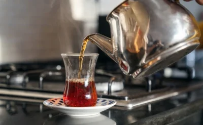 Çay içmek kalp krizi riskini nasıl etkiliyor: Sağlık için en faydalı çay…