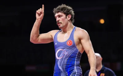 Yüksel Sarıçiçek Kazakistan’da finali kaybetti