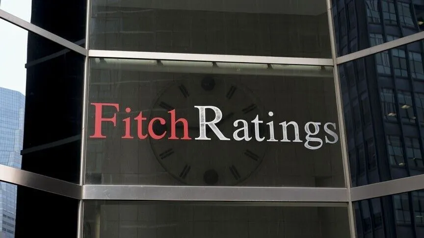Fitch, Fransa'nın kredi notu görünümünü negatife revize etti