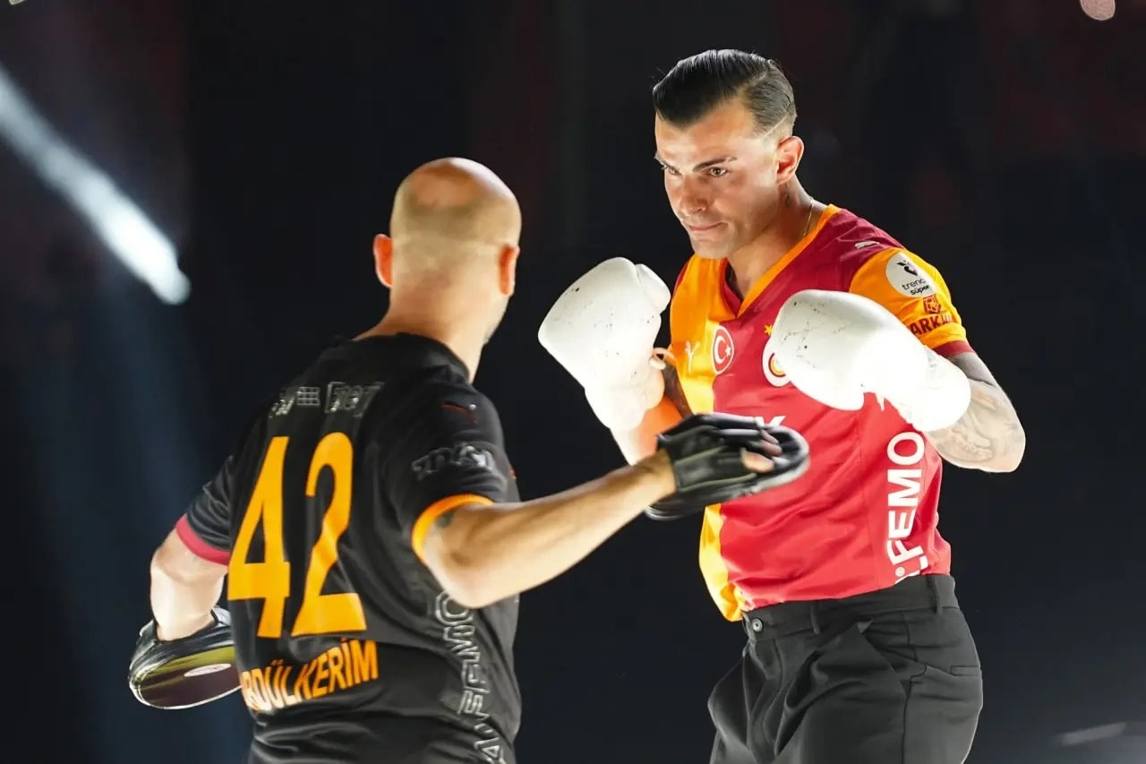 İlginç yasak: Futbolcuların kick boks yapması yasaklandı