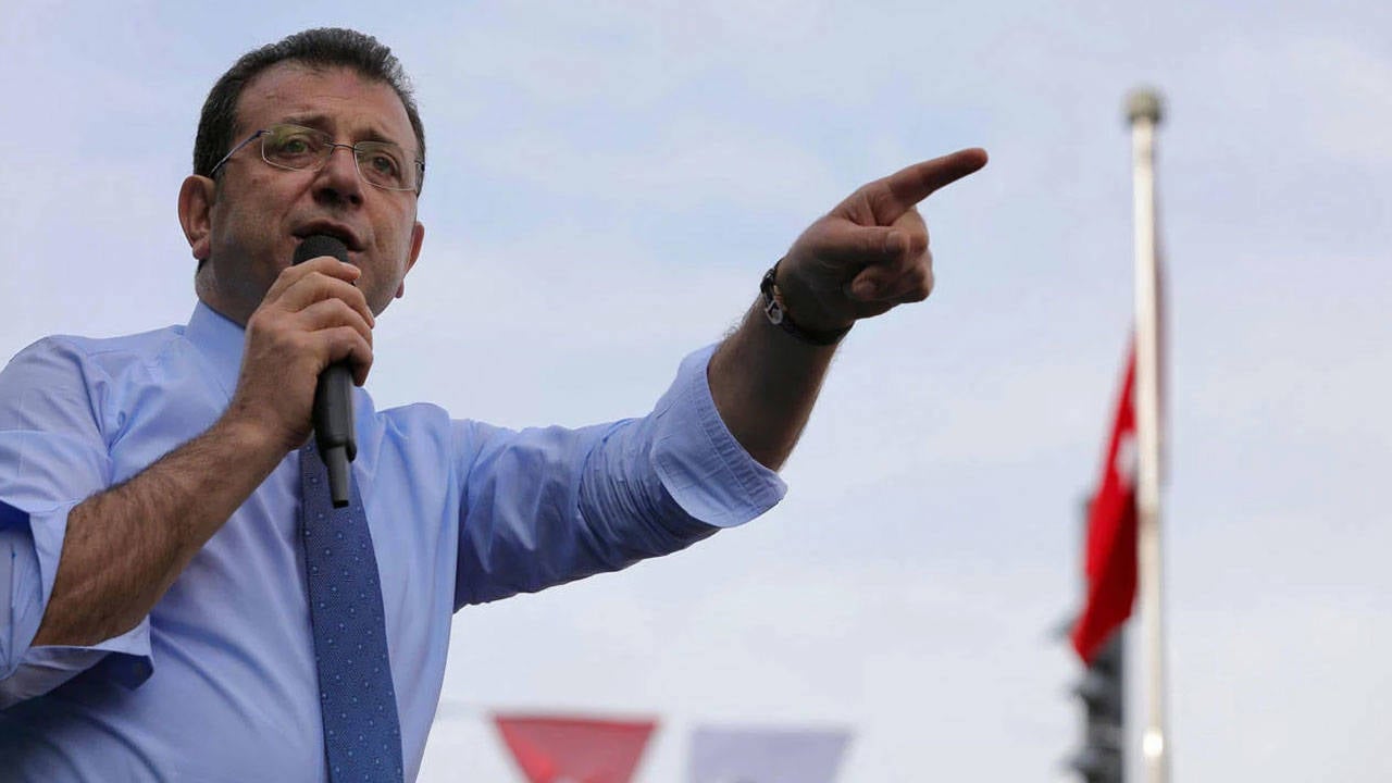 İmamoğlu'ndan iktidara vurgun tepkisi: "AK Parti hükümeti ve saray zihniyeti tamamen çökmüştür"