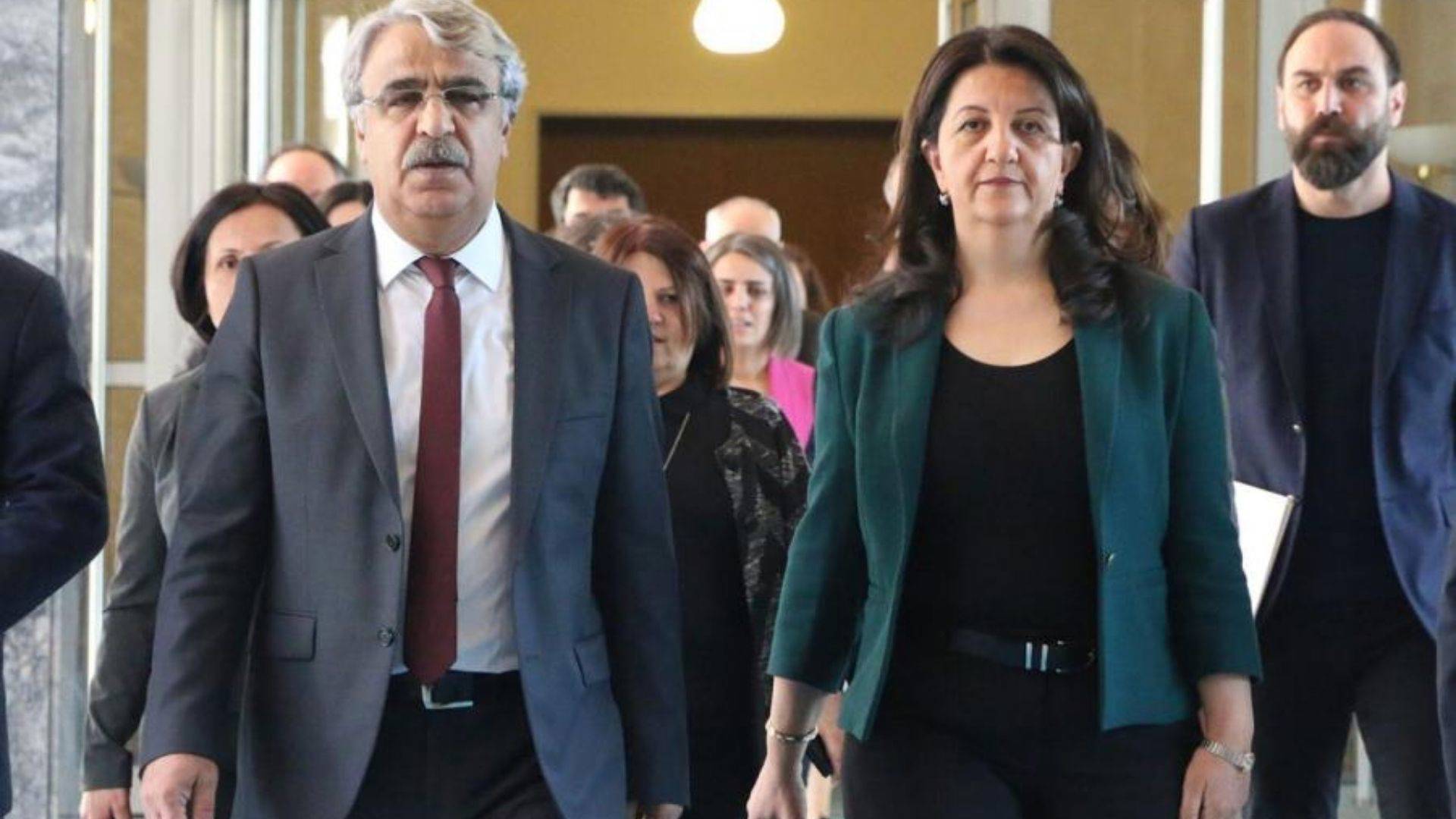 DEM Parti Heyeti Cumhurbaşkanı Yardımcısı Cevdet Yılmaz ile görüştü
