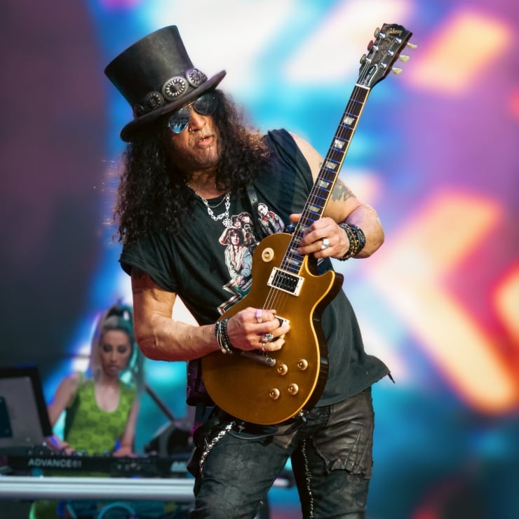 Tarih belli oldu: Slash 14 yıl sonra İstanbul'da konser verecek