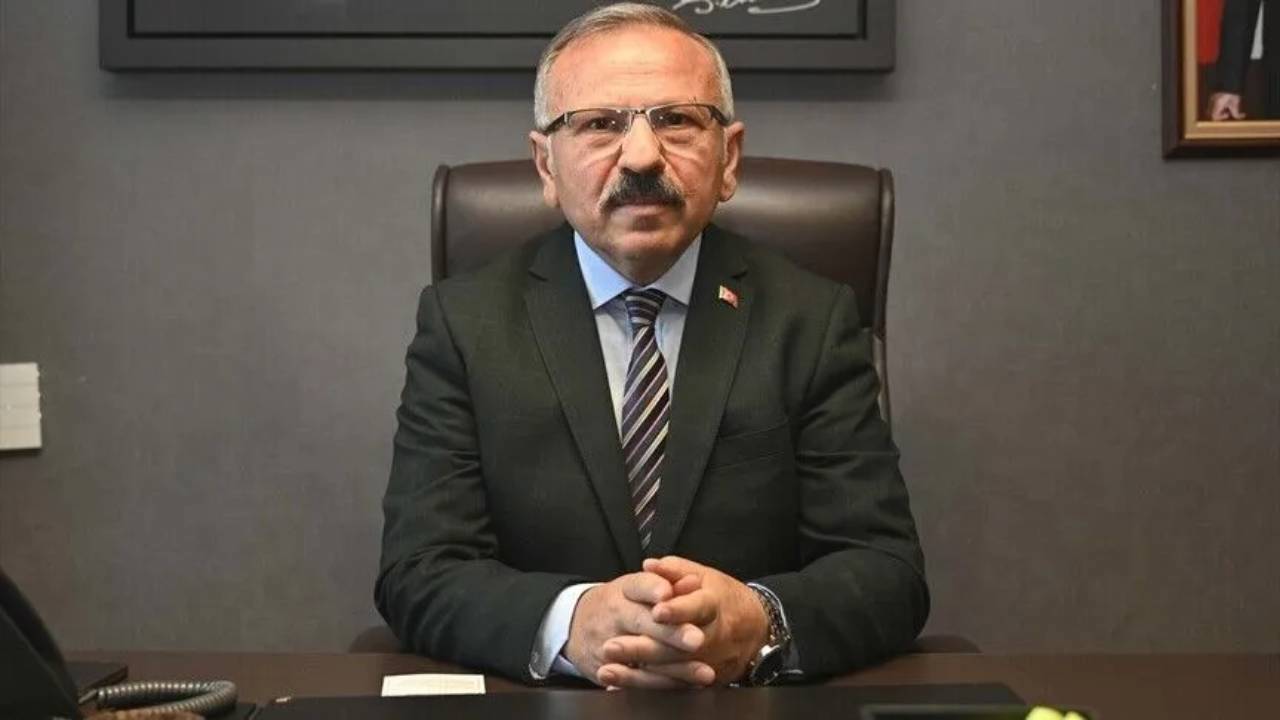 Bekir Bozdağ'ın yerine Yusuf Beyazıt TBMM Başkanvekili oldu