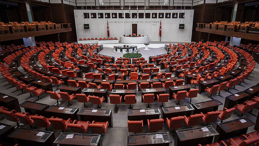 Fon tasfiye kanunu bugün Meclis'e sunulacak
