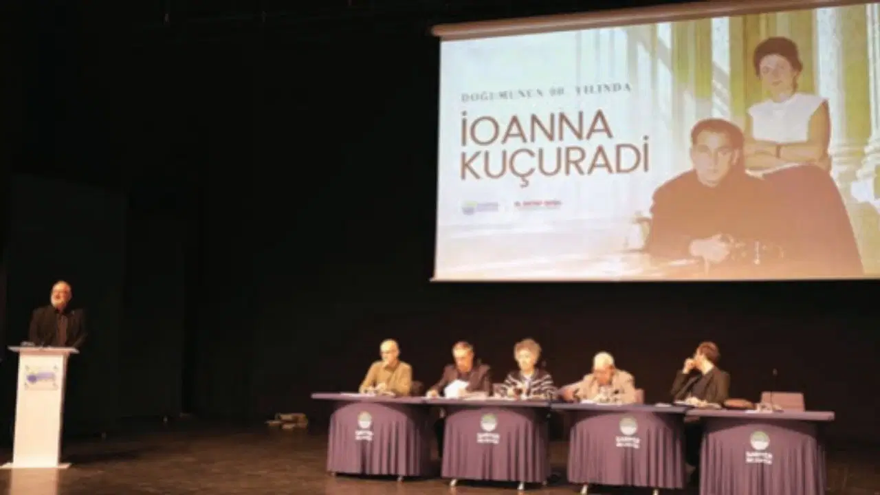 İoanna Kuçuradi sempozyumla anıldı