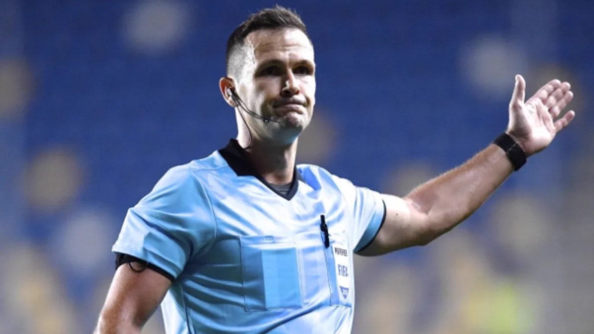 Aston Villa - Fenerbahçe maçını Slovak hakem yönetecek