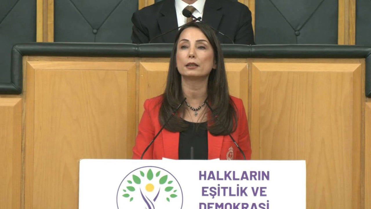 Tülay Hatimoğulları: ‘Vurgun yapmak serbest, haberini yapmak suç’