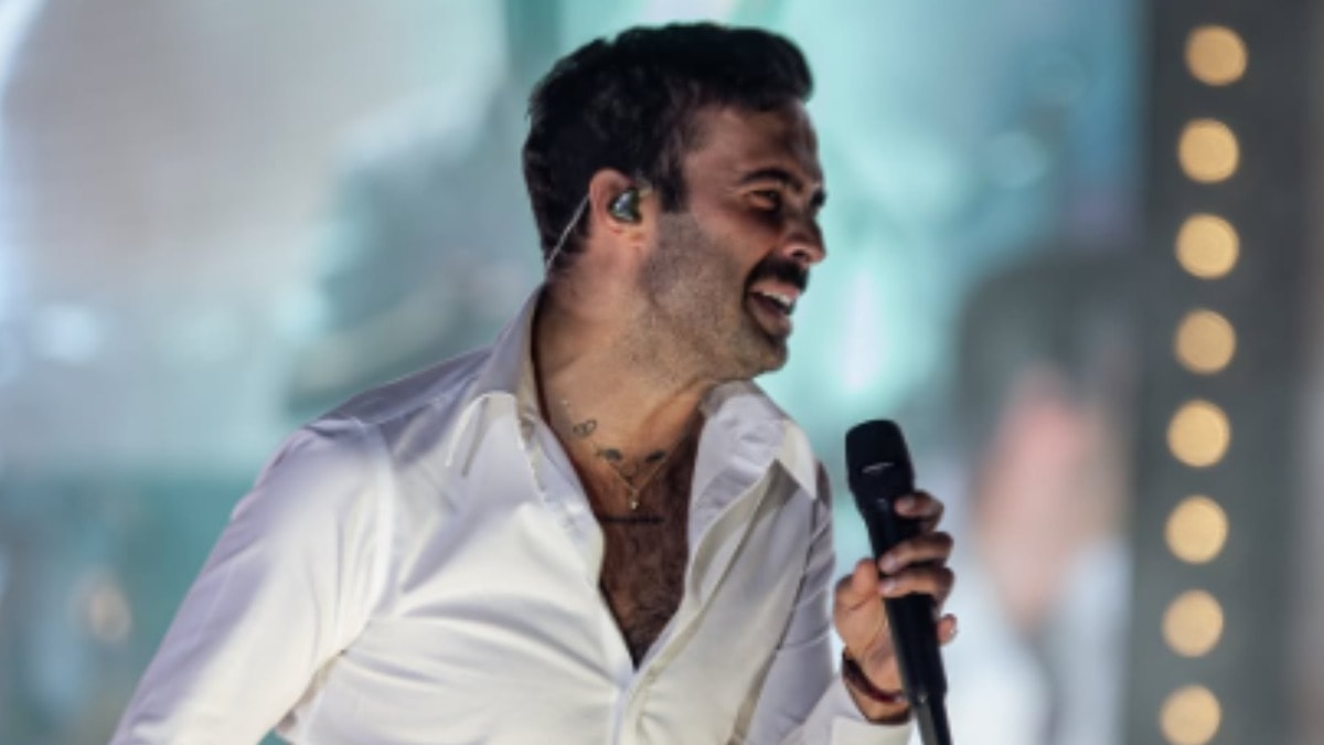 Mert Demir’in konseri 8 ay sonraya ertelendi
