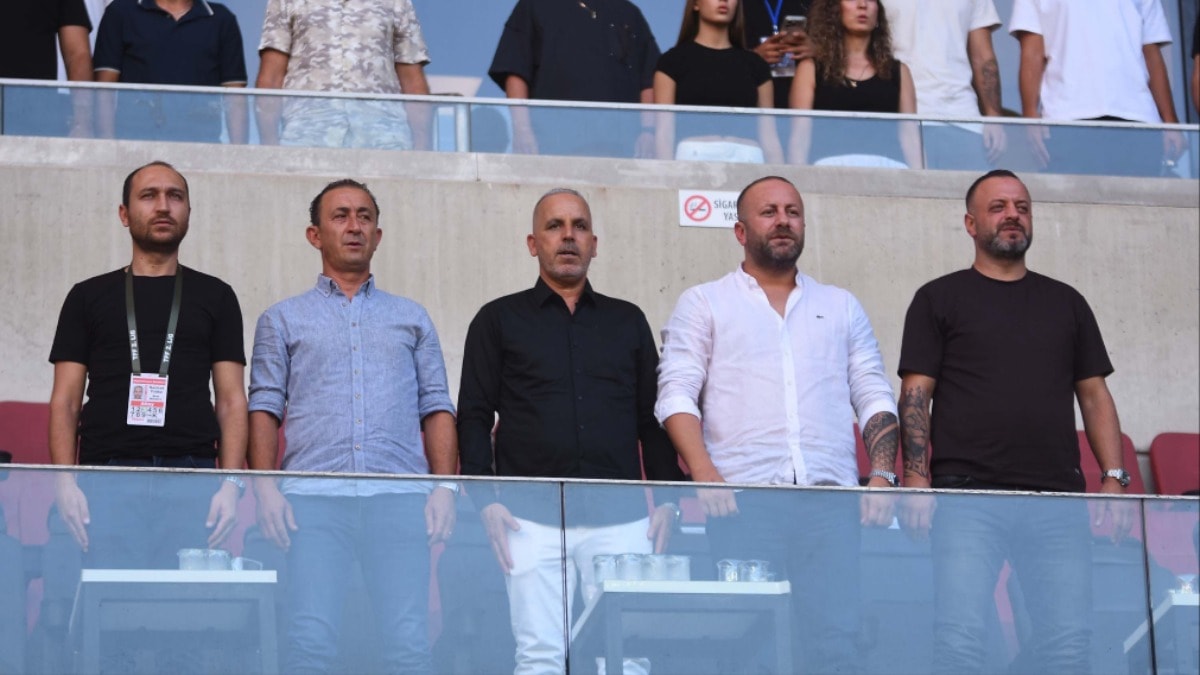 Kulüp başkanı taraftara isyan etti: ‘Bütün biletleri bana aldırmayın’