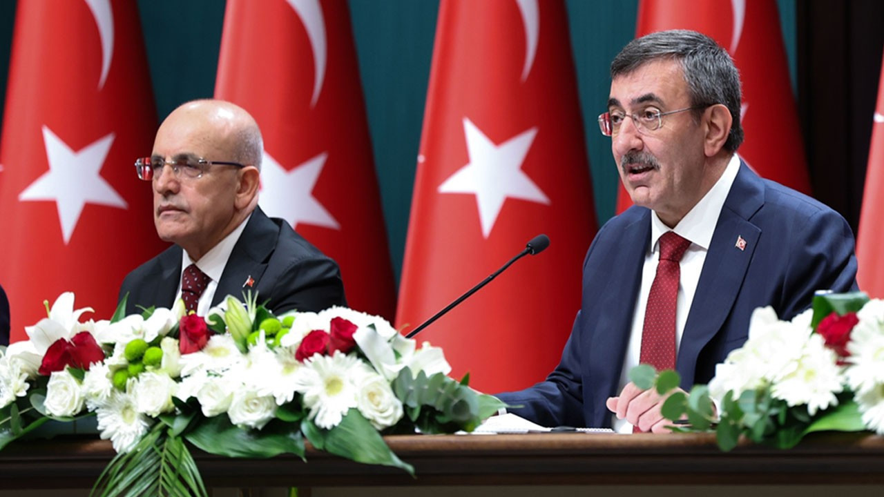 İktidarın temennisi: Bütçe yüzde 44 artacak ama enflasyon yüzde 21’e düşecek!