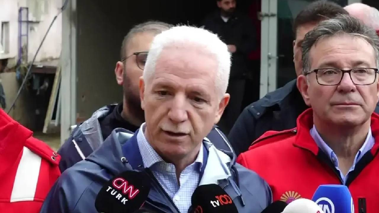 İstanbul Valisi Davut Gül: Pazartesi günü okullar açık