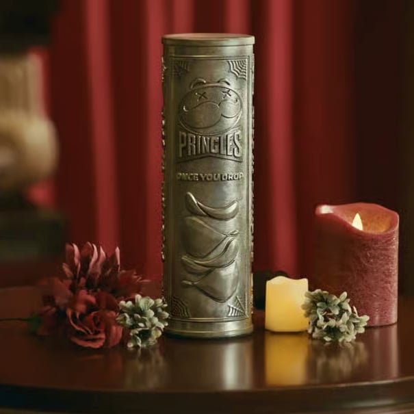 Mucidi de aynı kutuya konmuştu: Pringles kutusunda gömülmeyi kabul edene 200 yıl bedava cips