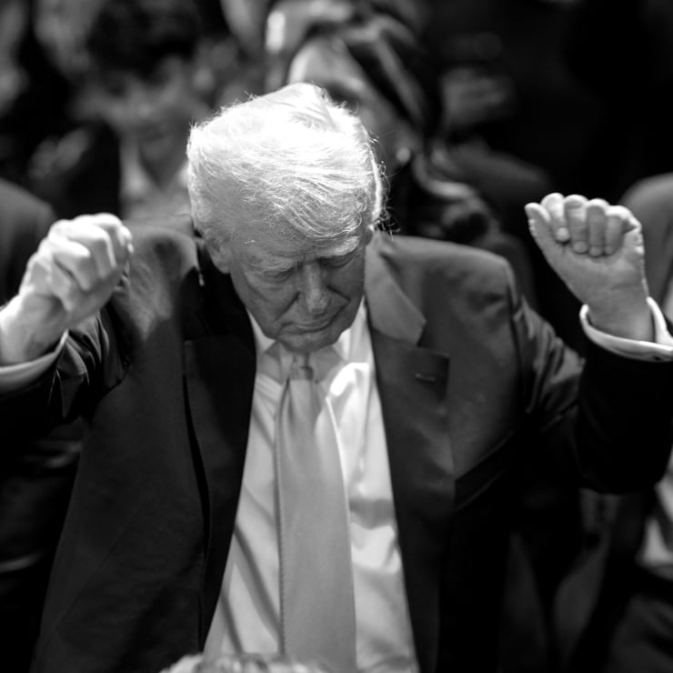 Trump yönetimi ABD'de 300 binden fazla vizeyi iptal etti