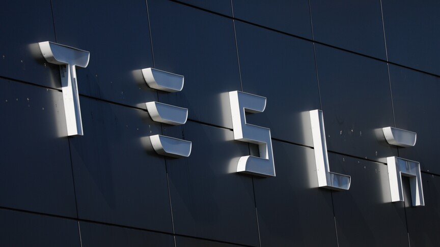 Tesla’nın üretimi de, karı da, satışı da düştü