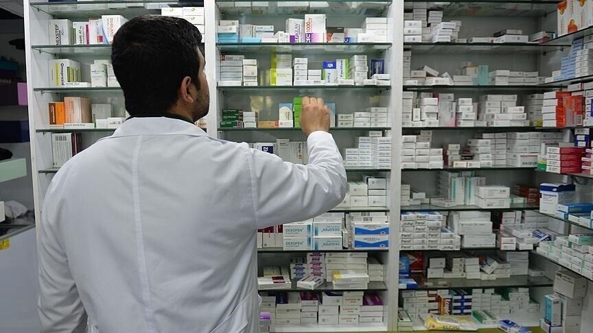İlaç sektöründe çalışan eczacı oranı yüzde 1