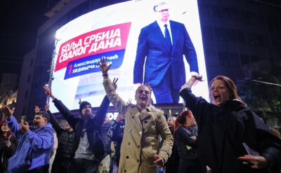 Sırbistan’da demokratik devrim: Yolsuzluklar Vucic’in sonunu getirdi
